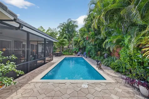 2833 NW 10th Avenue Wilton Manors FL 33311