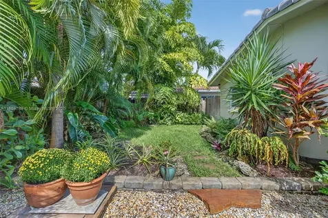 2833 NW 10th Avenue Wilton Manors FL 33311