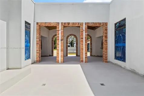 6460 SW 94th Street Pinecrest FL 33156
