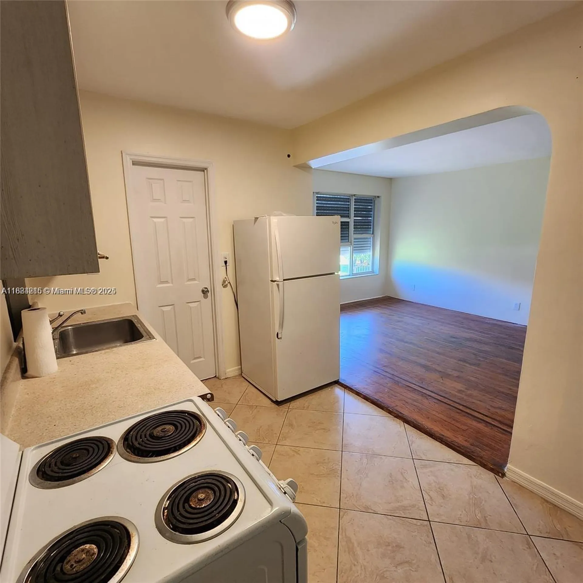 1843 Wiley Street Hollywood FL 33020