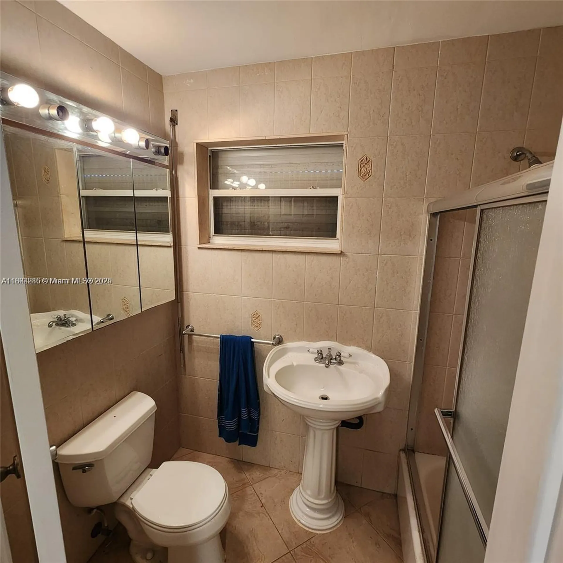 1843 Wiley Street Hollywood FL 33020