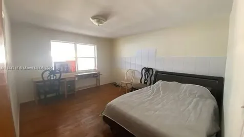 1843 Wiley Street Hollywood FL 33020