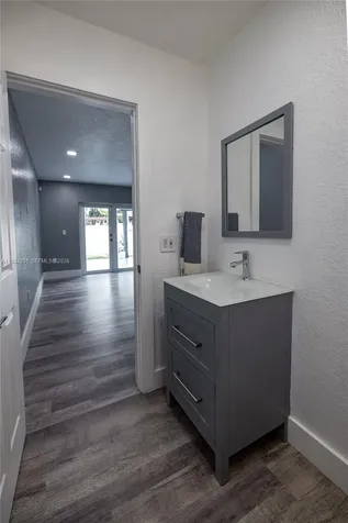 15981 SW 54th Terrace Miami FL 33185