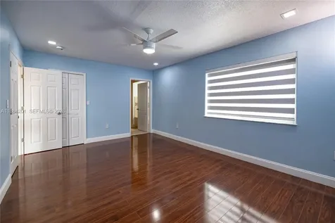 15981 SW 54th Terrace Miami FL 33185