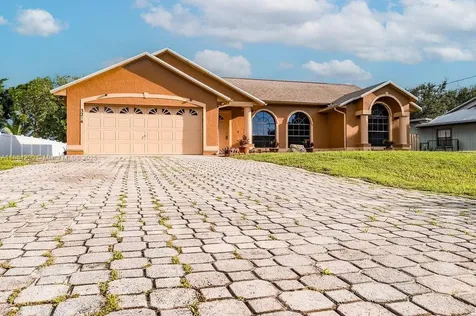 3214 SE West Snow Road Port St. Lucie FL 34984