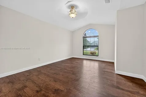 3214 SE West Snow Road Port St. Lucie FL 34984