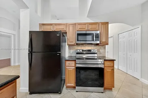 3214 SE West Snow Road Port St. Lucie FL 34984