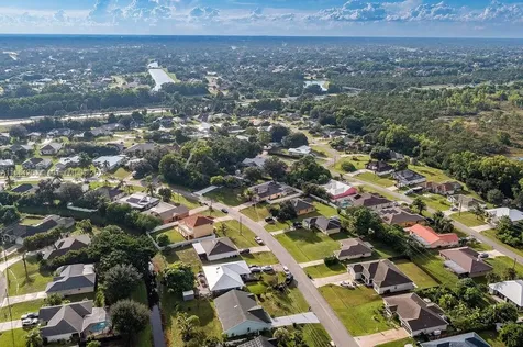 3214 SE West Snow Road Port St. Lucie FL 34984