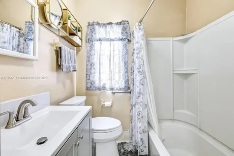 15770 NE 18th Court North Miami Beach FL 33162