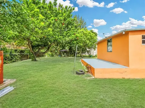 15770 NE 18th Court North Miami Beach FL 33162