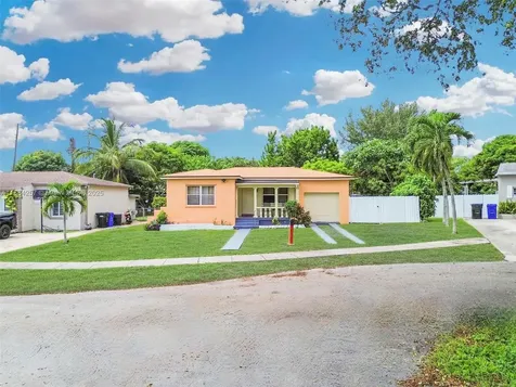 15770 NE 18th Court North Miami Beach FL 33162