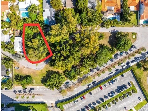 891 NE 70th Street Miami FL 33138
