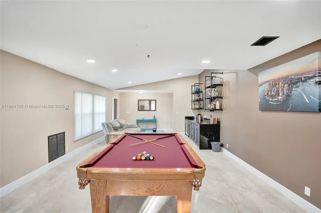 10419 NW 1st Place Coral Springs FL 33071