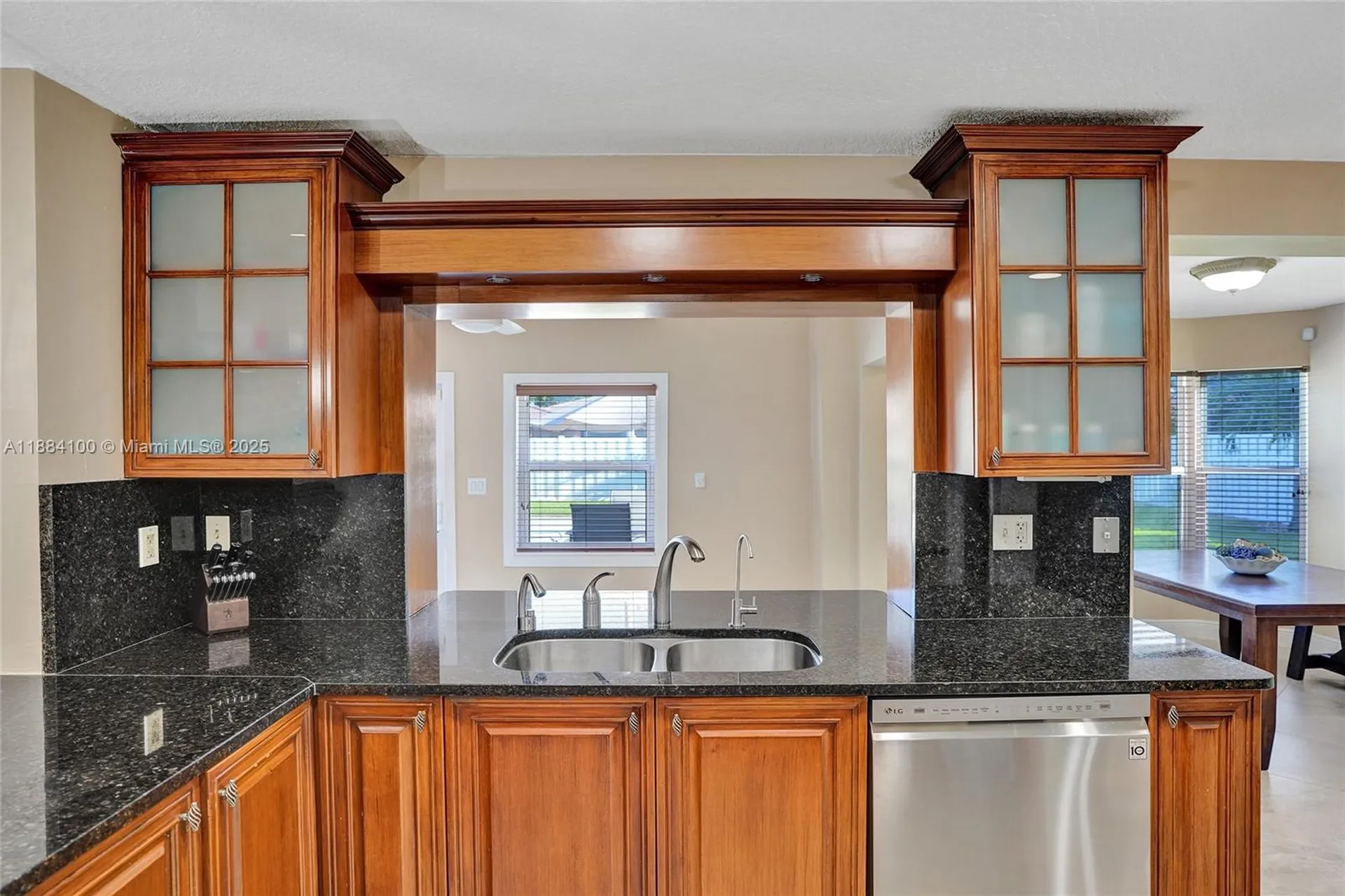 10419 NW 1st Place Coral Springs FL 33071