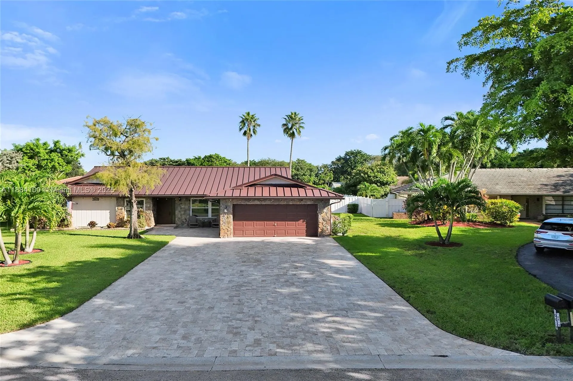 10419 NW 1st Place Coral Springs FL 33071