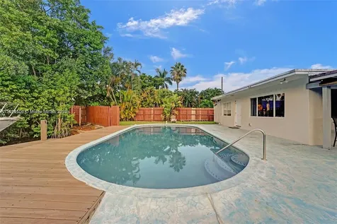 3730 SW 47th Court Dania Beach FL 33312