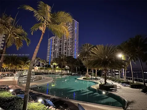 1500 Bay Road Miami Beach FL 33139