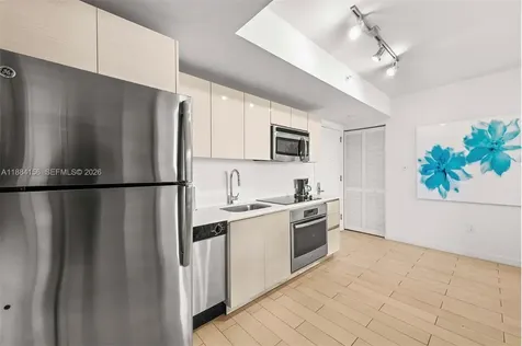 Hallandale Beach FL 33009