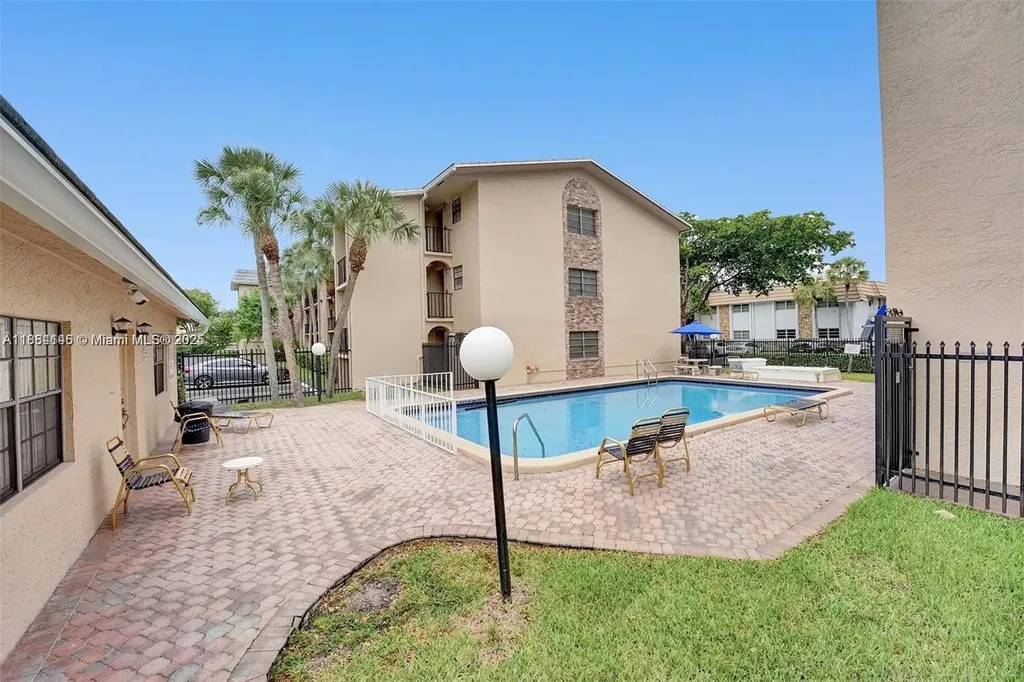 3361 NW 85th Avenue Coral Springs FL 33065