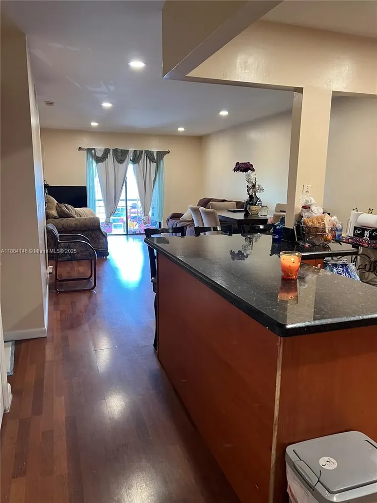 3361 NW 85th Avenue Coral Springs FL 33065