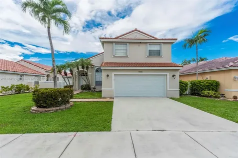 1036 NW 187th Avenue Pembroke Pines FL 33029