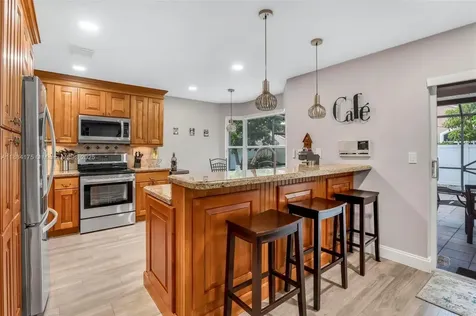 1036 NW 187th Avenue Pembroke Pines FL 33029