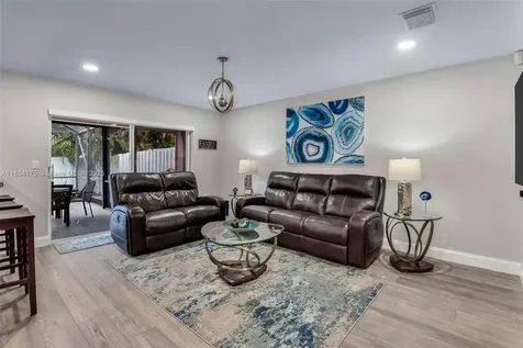 1036 NW 187th Avenue Pembroke Pines FL 33029