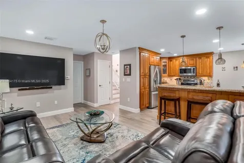 1036 NW 187th Avenue Pembroke Pines FL 33029