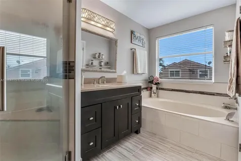 1036 NW 187th Avenue Pembroke Pines FL 33029