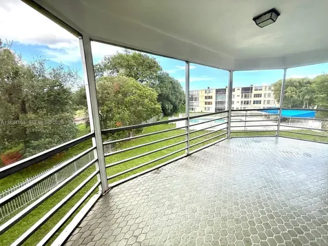 1201 NE 191st Street Miami FL 33179