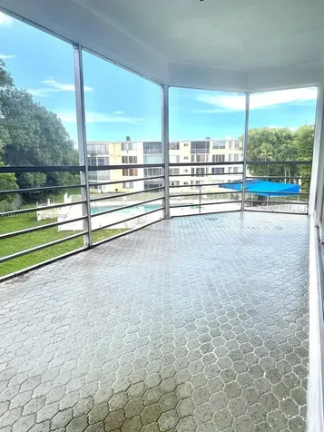 1201 NE 191st Street Miami FL 33179