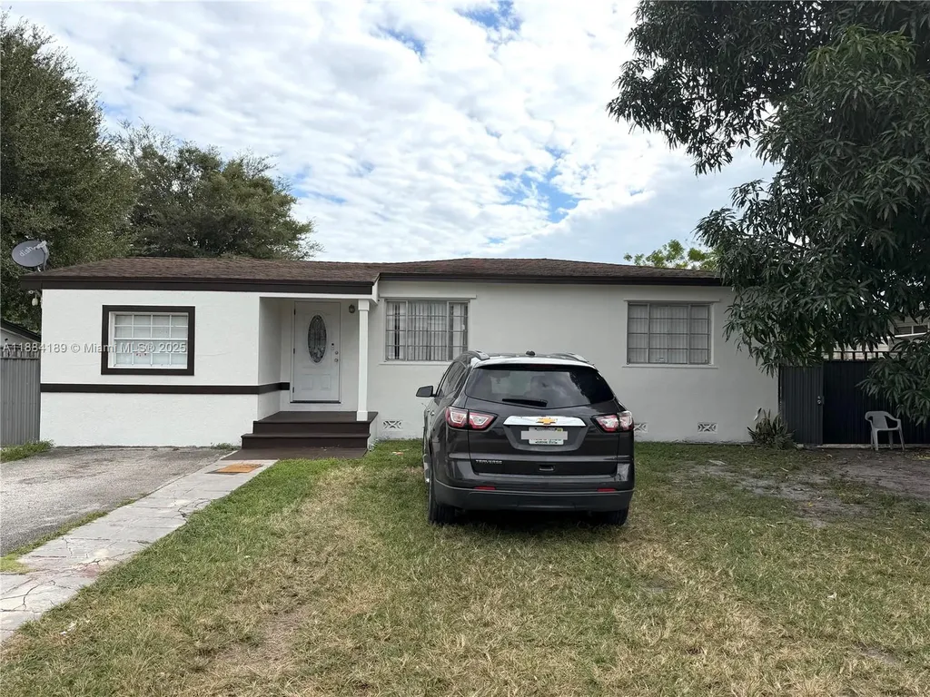 955 SW 75th Avenue Miami FL 33144