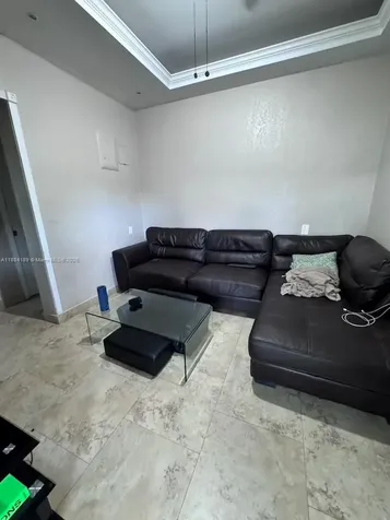 955 SW 75th Avenue Miami FL 33144