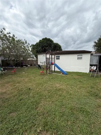 955 SW 75th Avenue Miami FL 33144
