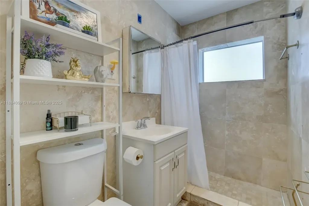 2601 NE 11th Court Fort Lauderdale FL 33304