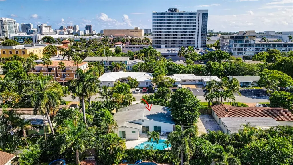 2601 NE 11th Court Fort Lauderdale FL 33304