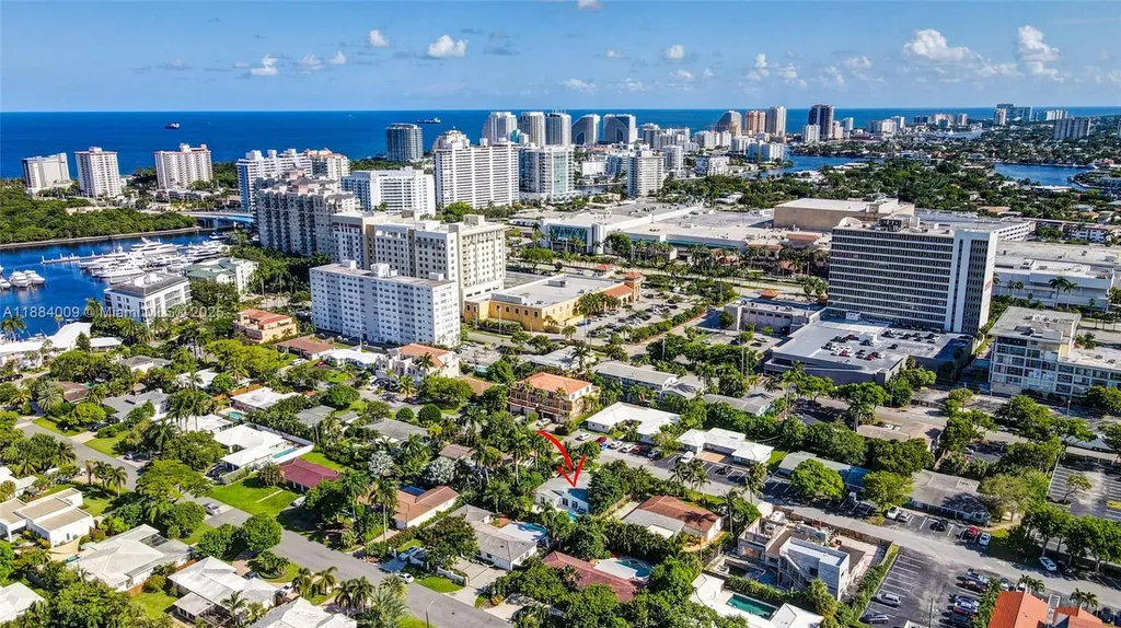 2601 NE 11th Court Fort Lauderdale FL 33304