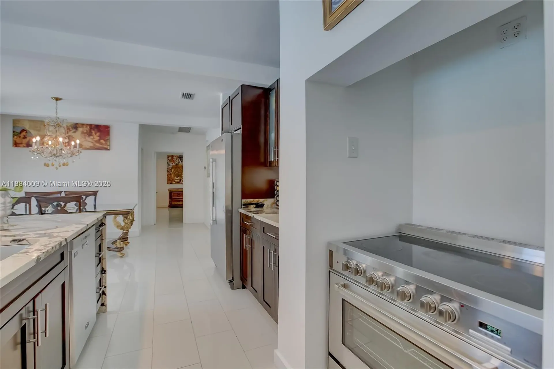 2601 NE 11th Court Fort Lauderdale FL 33304