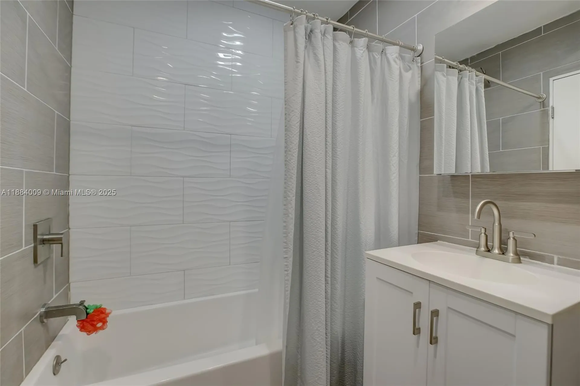 2601 NE 11th Court Fort Lauderdale FL 33304