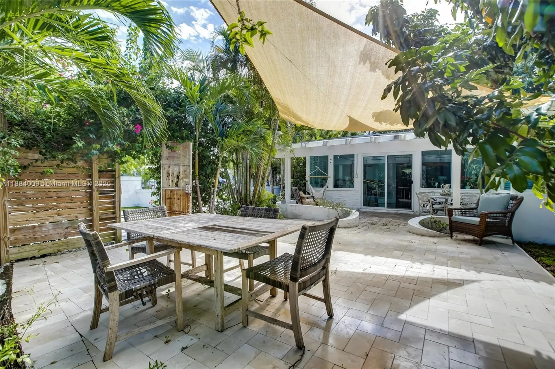 2601 NE 11th Court Fort Lauderdale FL 33304