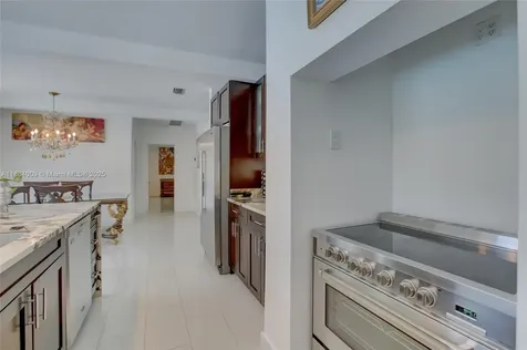 2601 NE 11th Court Fort Lauderdale FL 33304