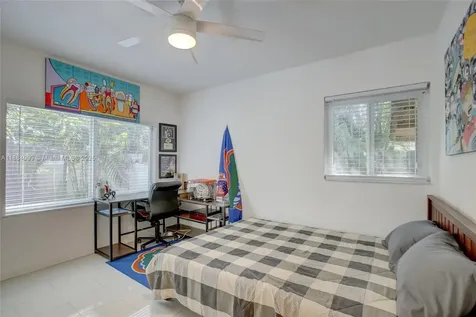 2601 NE 11th Court Fort Lauderdale FL 33304