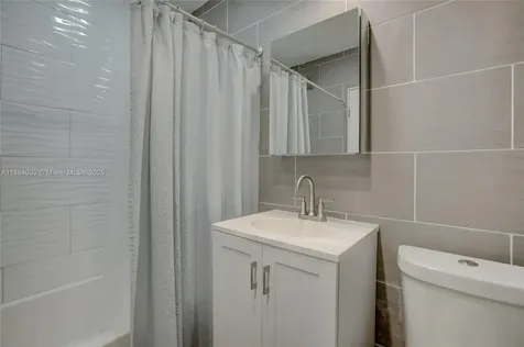 2601 NE 11th Court Fort Lauderdale FL 33304