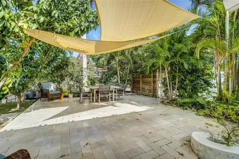 2601 NE 11th Court Fort Lauderdale FL 33304