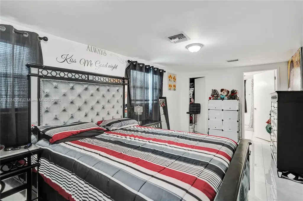 320 N 71st Avenue Hollywood FL 33024