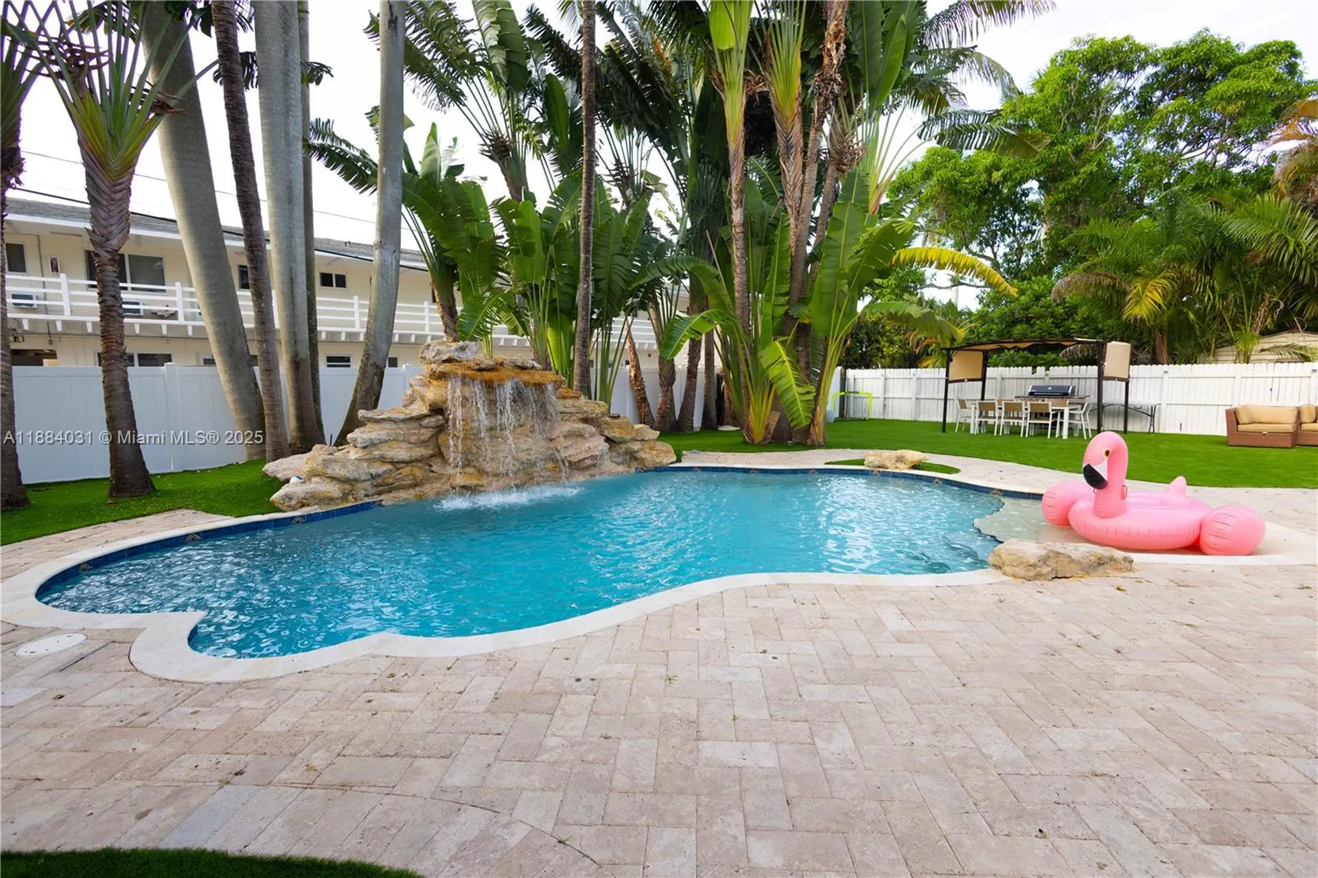 1435 Grant Street Hollywood FL 33020
