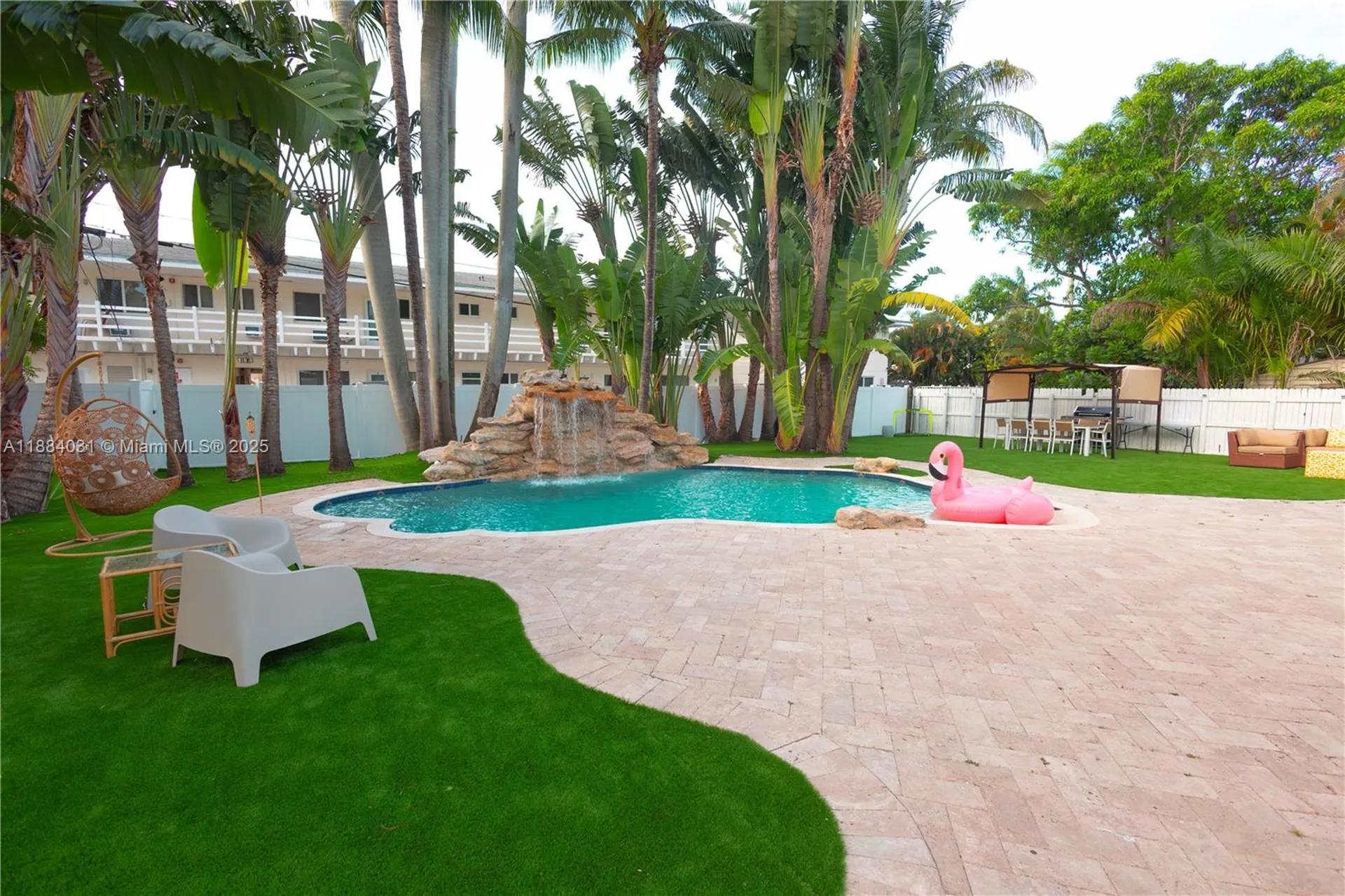 1435 Grant Street Hollywood FL 33020