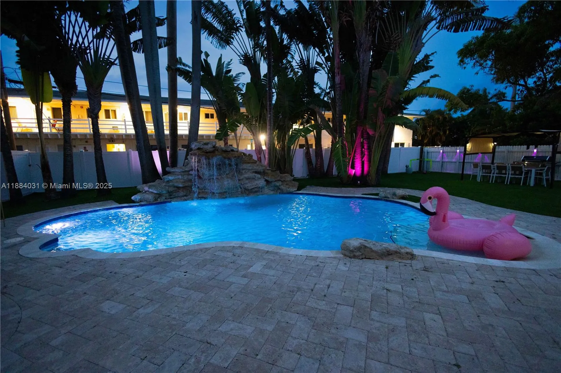 1435 Grant Street Hollywood FL 33020