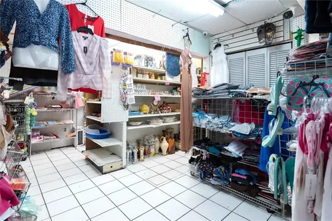 1428-1430 W 49th Street Hialeah FL 33012
