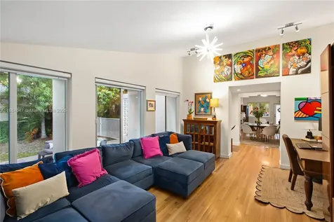 412 Zamora Avenue Coral Gables FL 33134